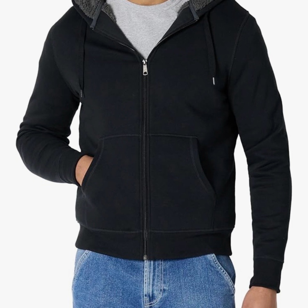 Men’s Black‎ Size XL Sherpa-Lined Hoodie